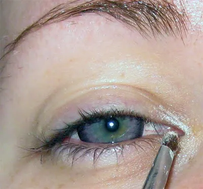 Step Two Hooded Eye Tutorial