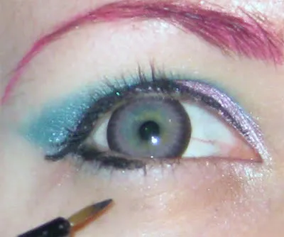 Step Eleven Hooded Eye Tutorial