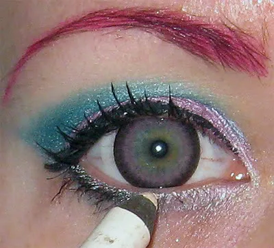 Step Fifteen Hooded Eye Tutorial