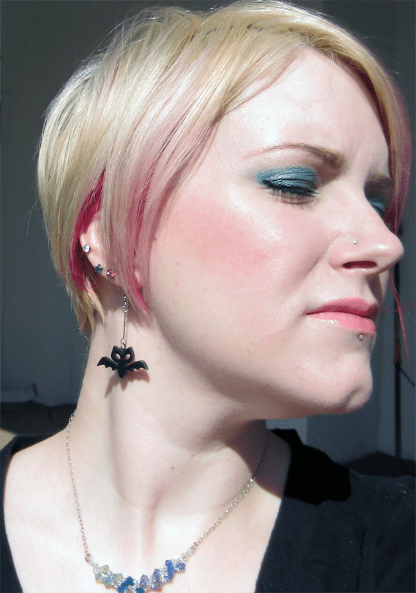 NARS Sheer Glow foundation in Siberia – Review & Swatches