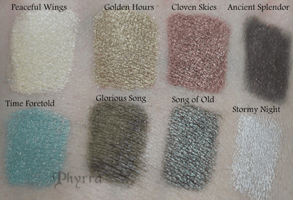 Meow Cosmetics Holiday 2012 Midnight Clear Swatches and Review Meow Cosmetics Holiday 2012 Midnight Clear Swatches and Review