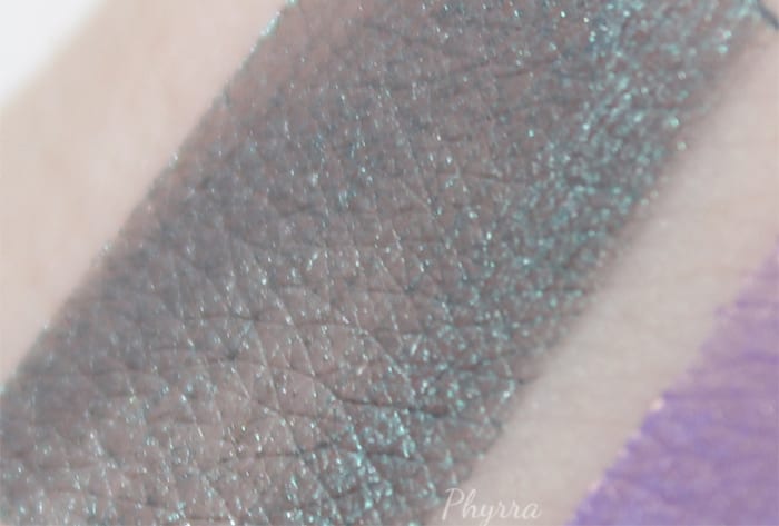 Darling Girl Wonder Wand Serpentine Swatch