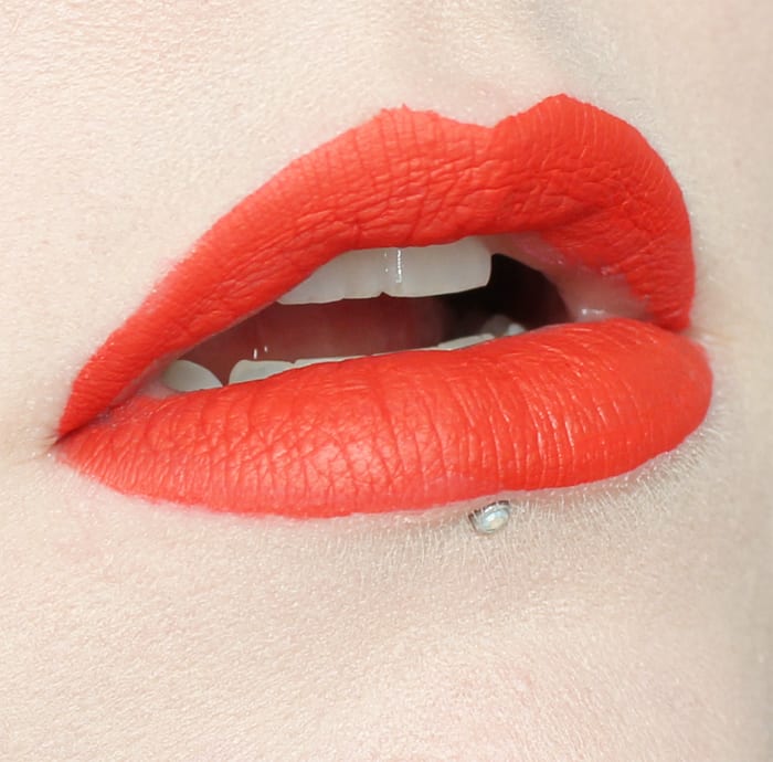 Jeffree Star Velour Liquid Lipstick in Anna Nicole