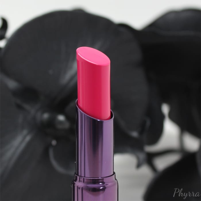 Urban Decay Matte Revolution Lipstick in Menace