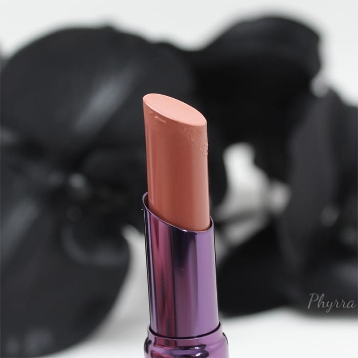 Urban Decay Matte Revolution Lipstick in Stark Naked