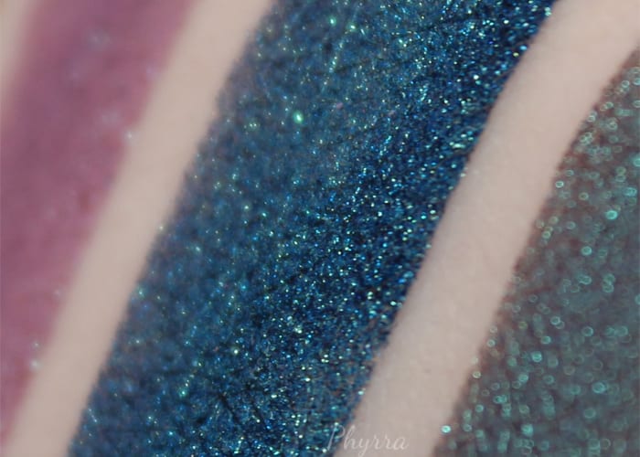 Fyrinnae Shipwreck swatch