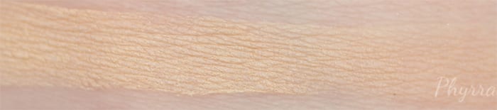 Kat Von D Moulder swatch