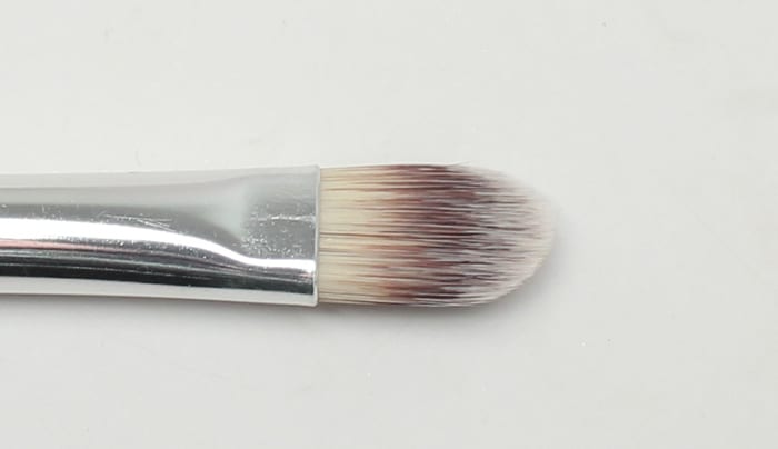 It Cosmetics Flat Concealer Brush