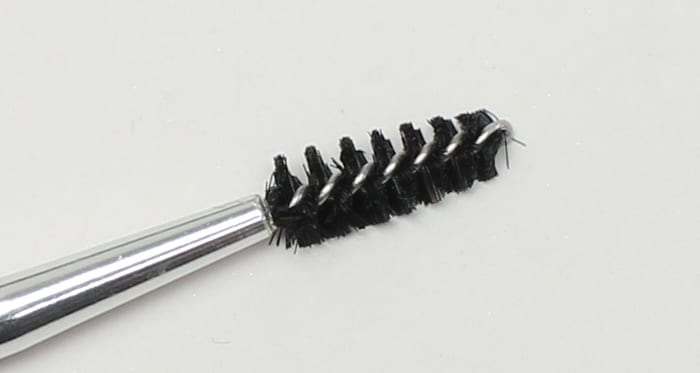 It Cosmetics Spooly Brush