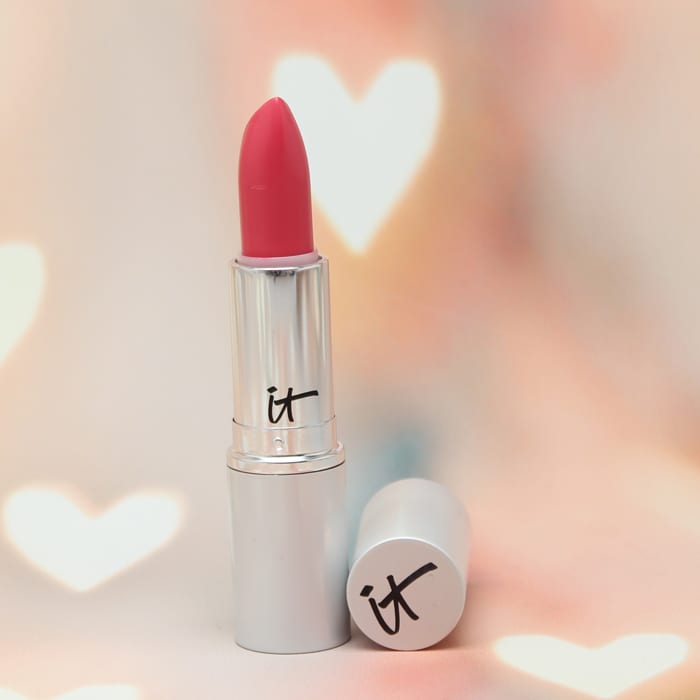 It Cosmetics Blurred Lines Lipstick in Je Ne Sais Quoi
