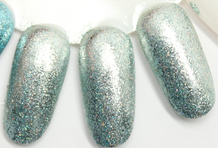 KBShimmer Aquamarine March swatch