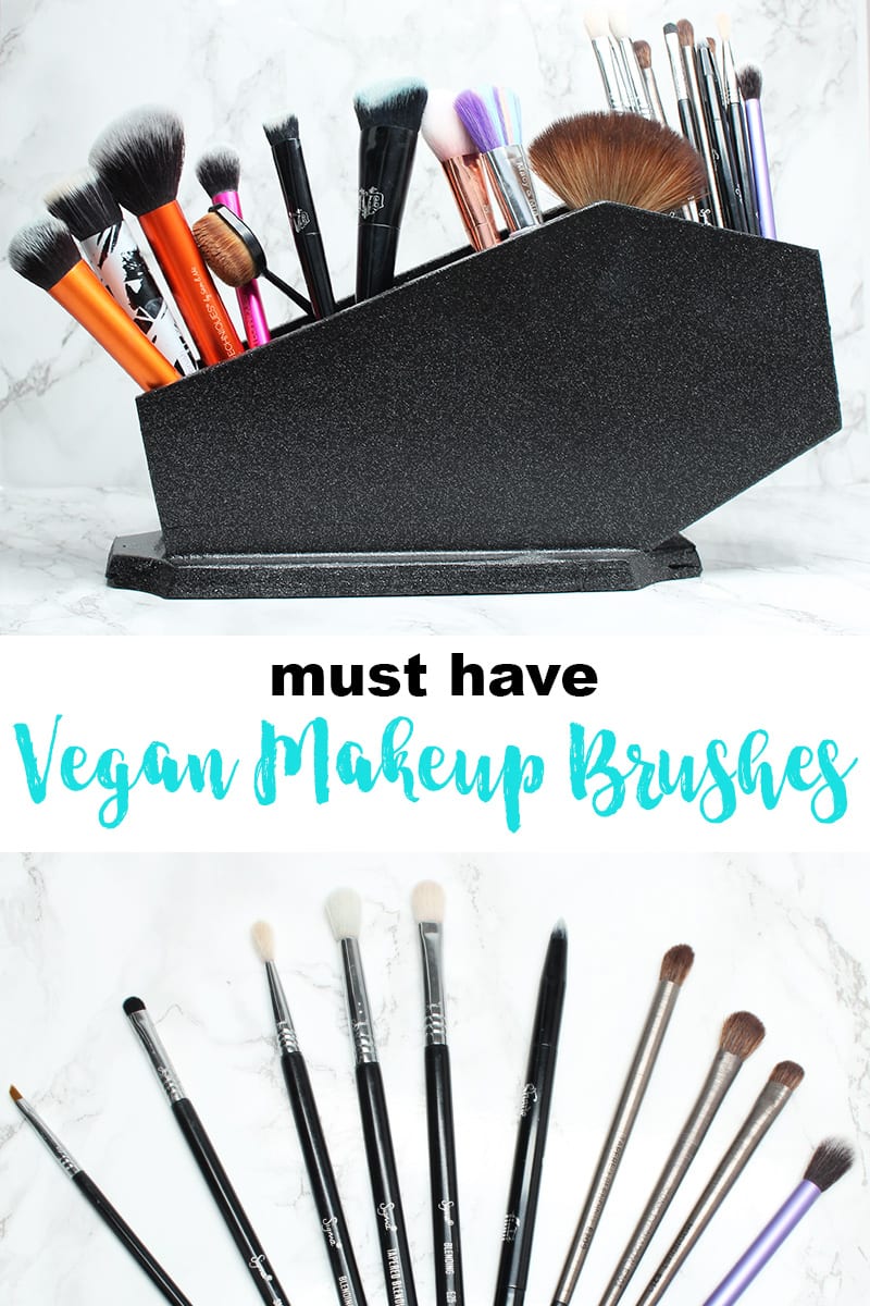 Must Have Vegan Makeup Brushes - Today I'm sharing my top 10 best vegan eye brushes, top 10 best vegan face brushes and the top 10 best vegan makeup brush brands. All of these brushes are cruelty free, made with synthetic fibers. Some use recycled materials or renewable bamboo in their designs.