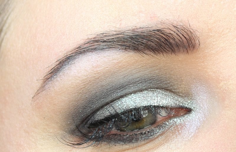 Wearing Aromaleigh Plateumaris and Urban Decay Gold Griot Palette