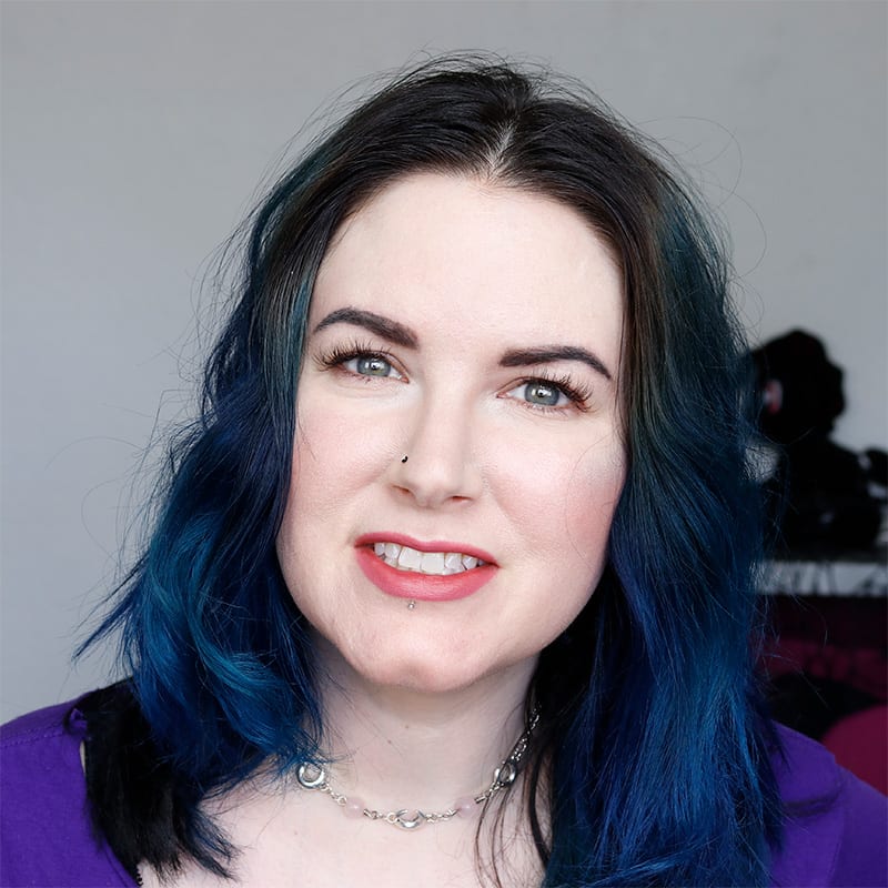 Easy Hairstyles – Quick & Easy Beachy Waves Hair Tutorial