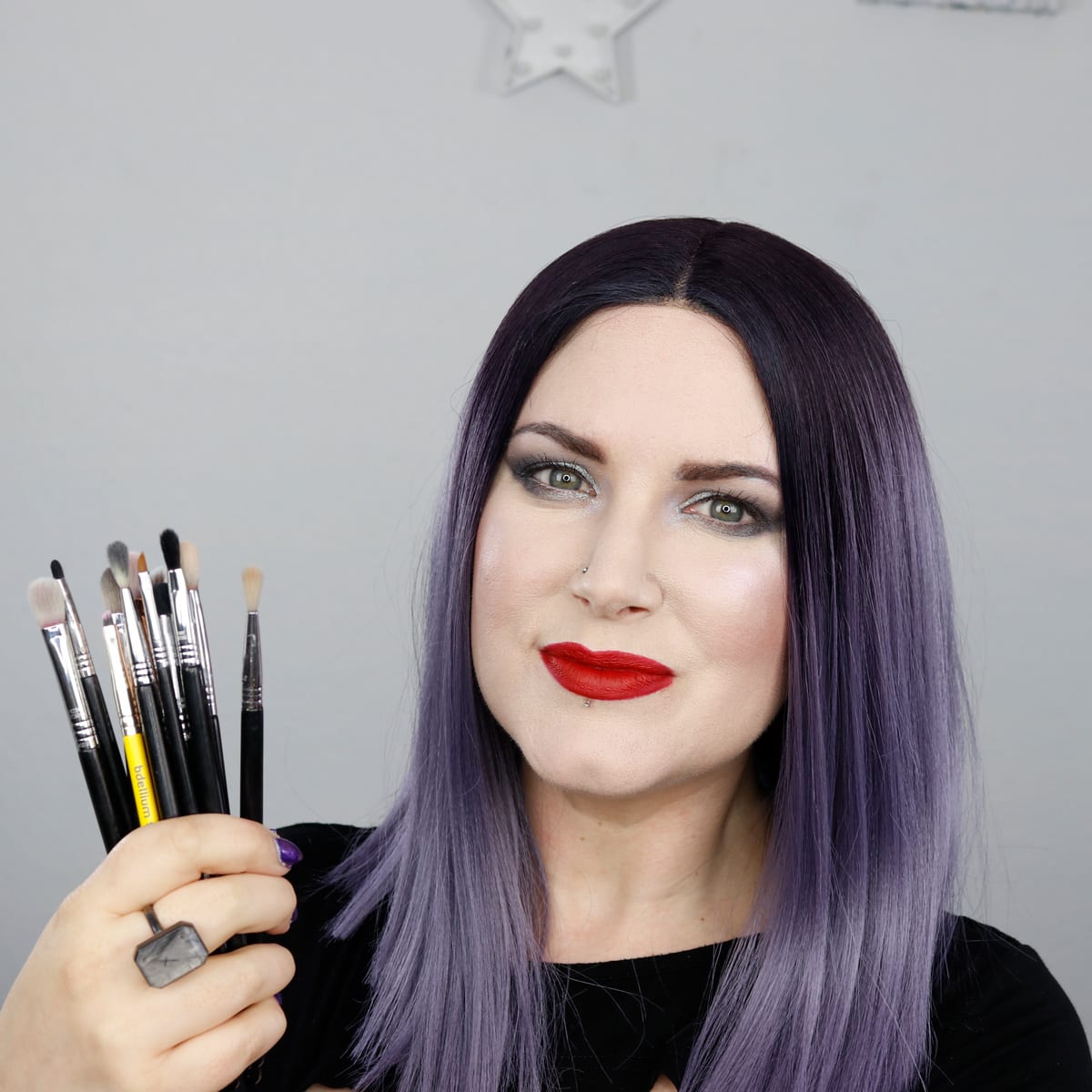 Best Eyeshadow Brushes for Hooded Eyes