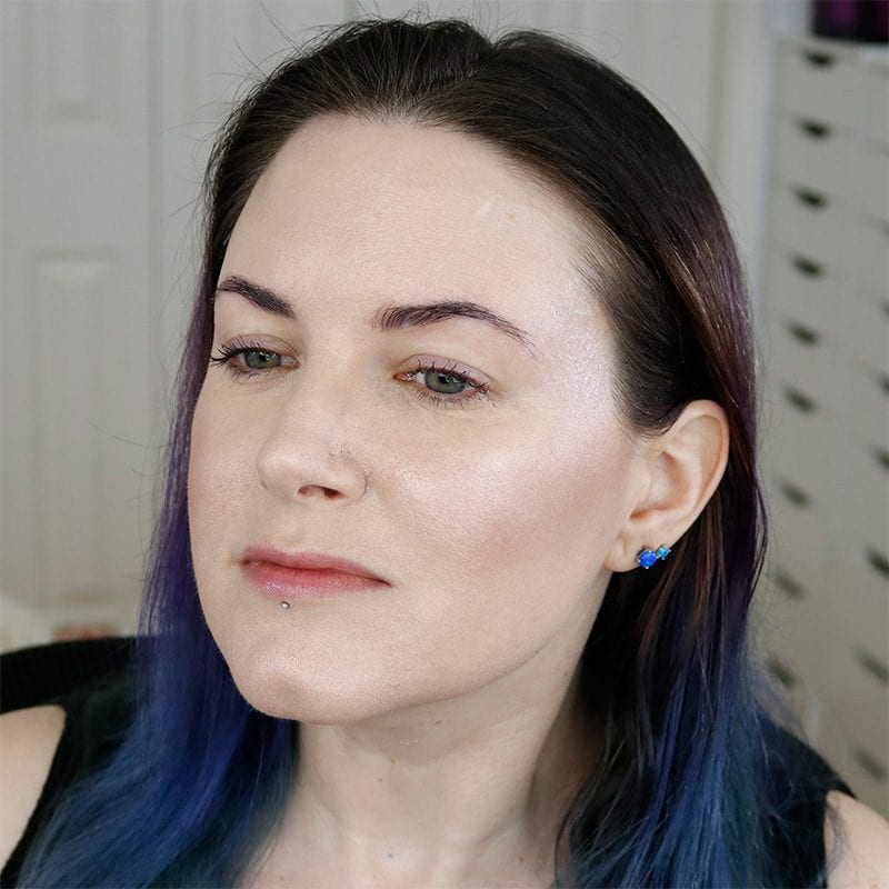 Glowy No-Makeup Makeup