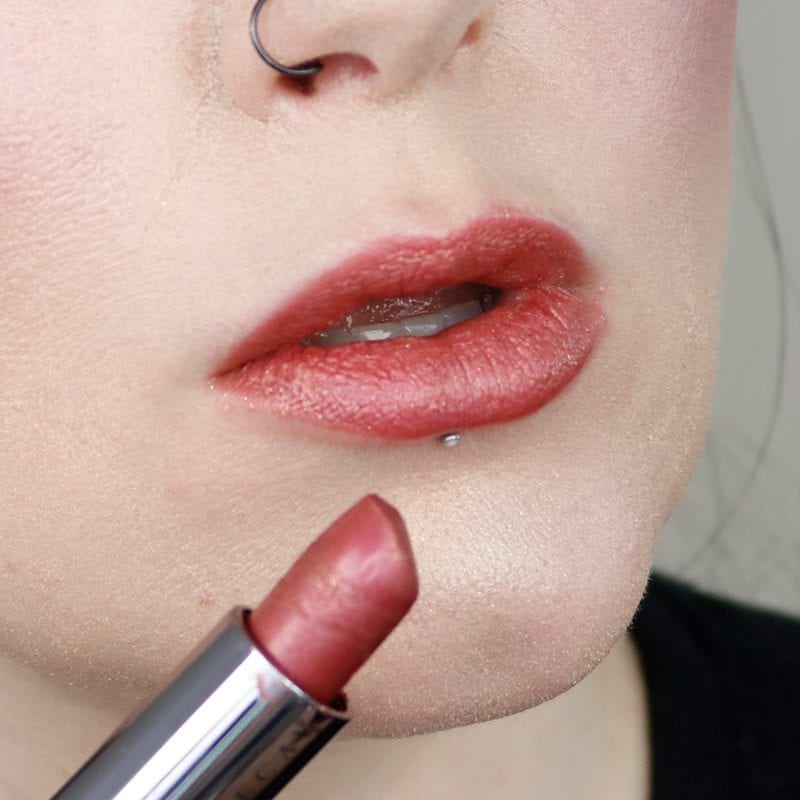 Urban Decay Vice Lipstick in Outspoken lip swatch