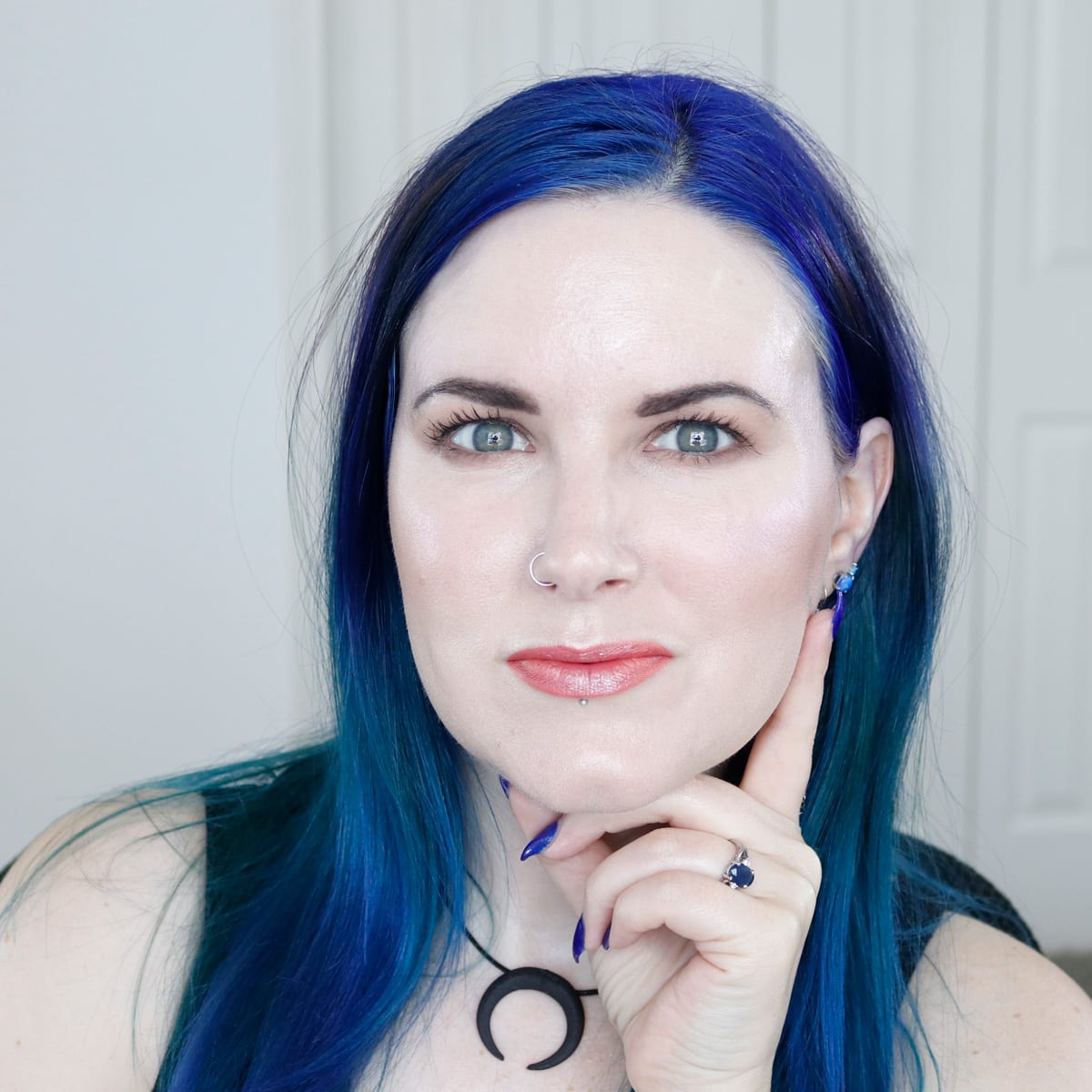 Spill it, what products do you use on your eyebrows?