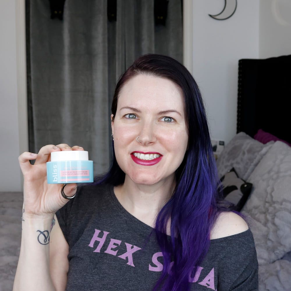 Skin Care Routine for Dry Skin – Summer Glowy Skin