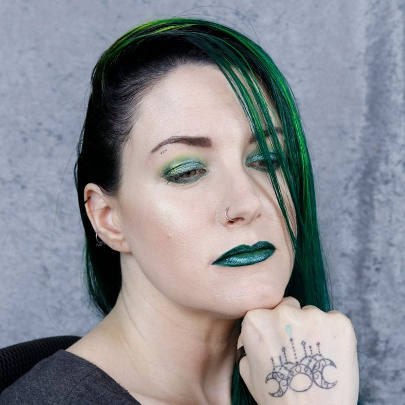 JD Glow Prismatic Look