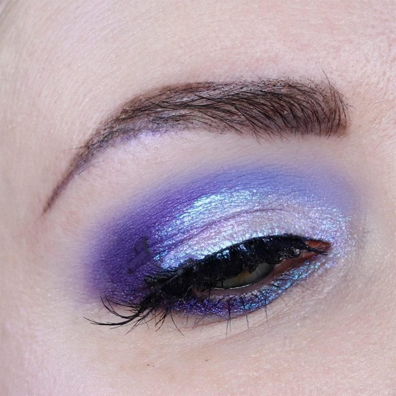 Danessa Myricks Amour and Terra Moon Zero Gravity on the lid