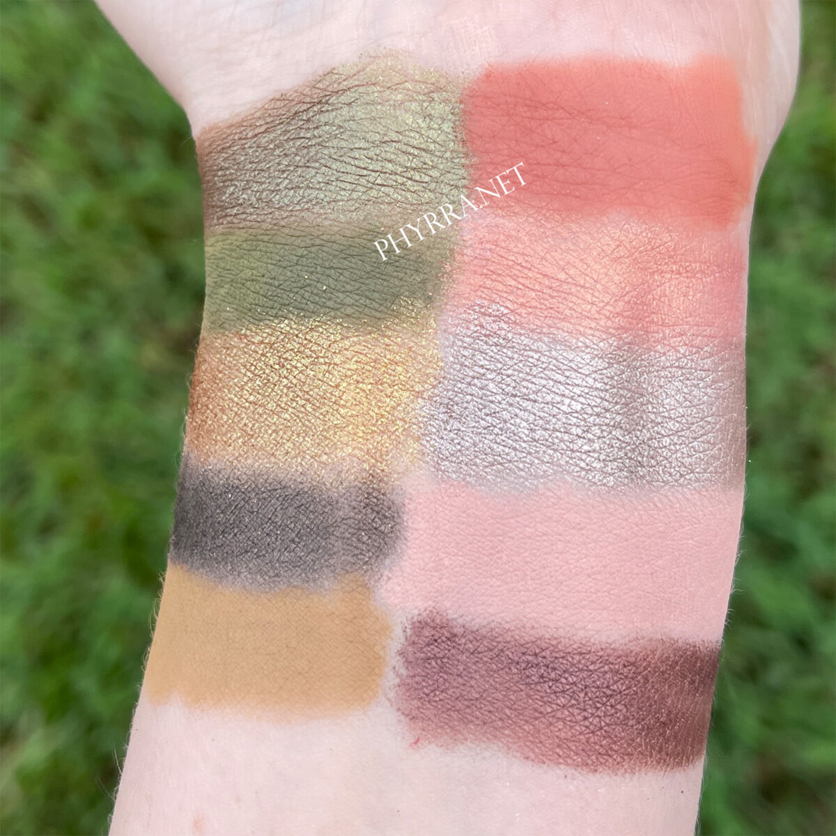 Natasha Denona Mini Gold and Mini Zendo Palette Swatches