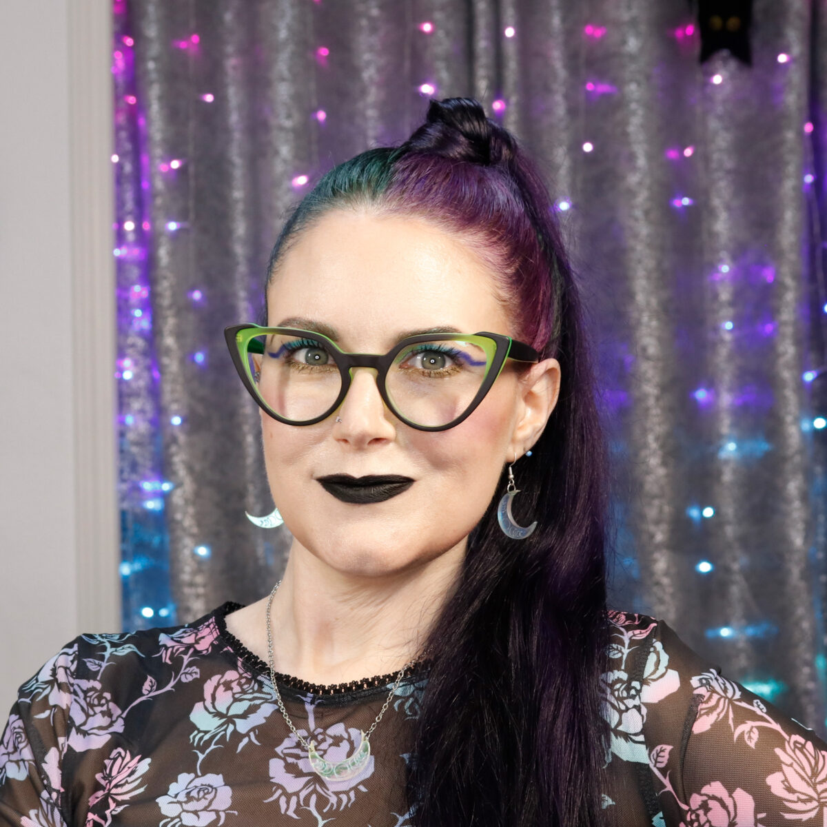 Green Cat Eye Glasses