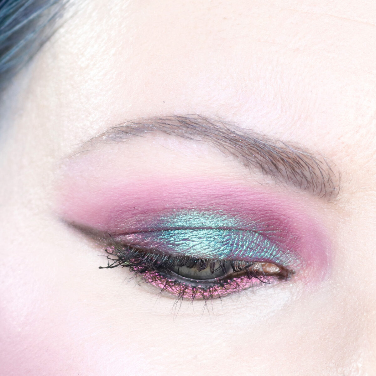 Danessa Myricks Awakening and Trippy Look