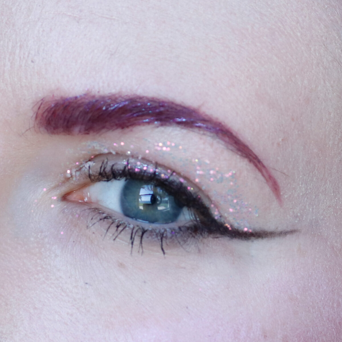 Does Eyelid Tape Work for Hooded Eyes