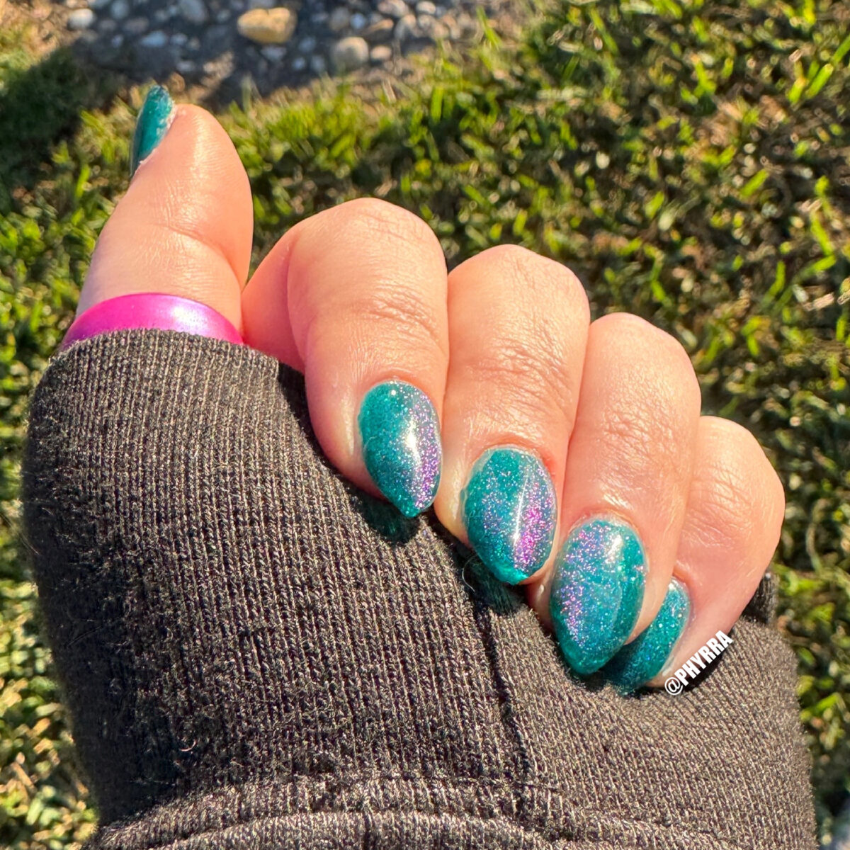 Winter holiday nails featuring Luxie Poseidon and Madam Glam It's Not X-Mas Yet!