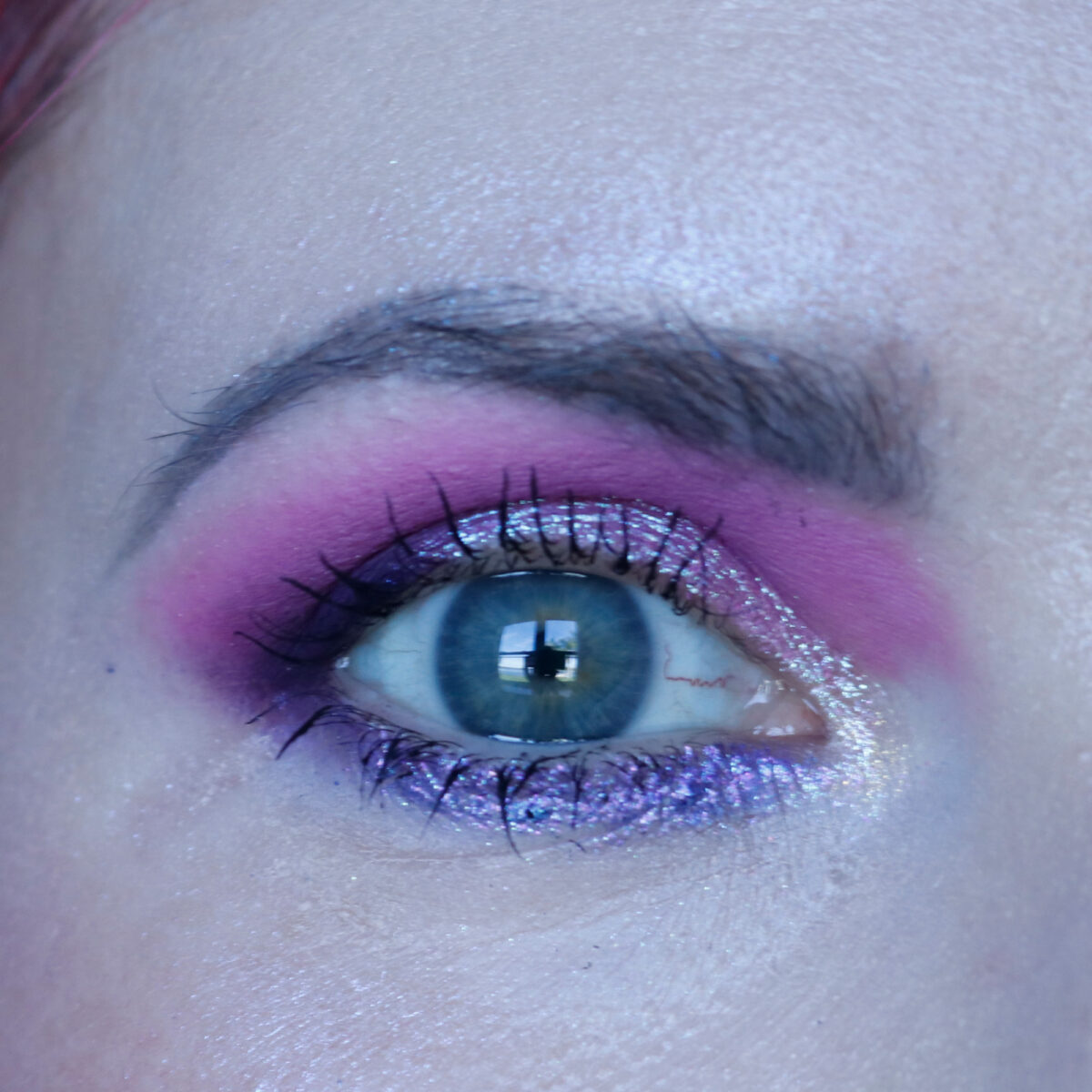 Deepset eyes wearing the Wicked Widow Beauty Lovesick Palette