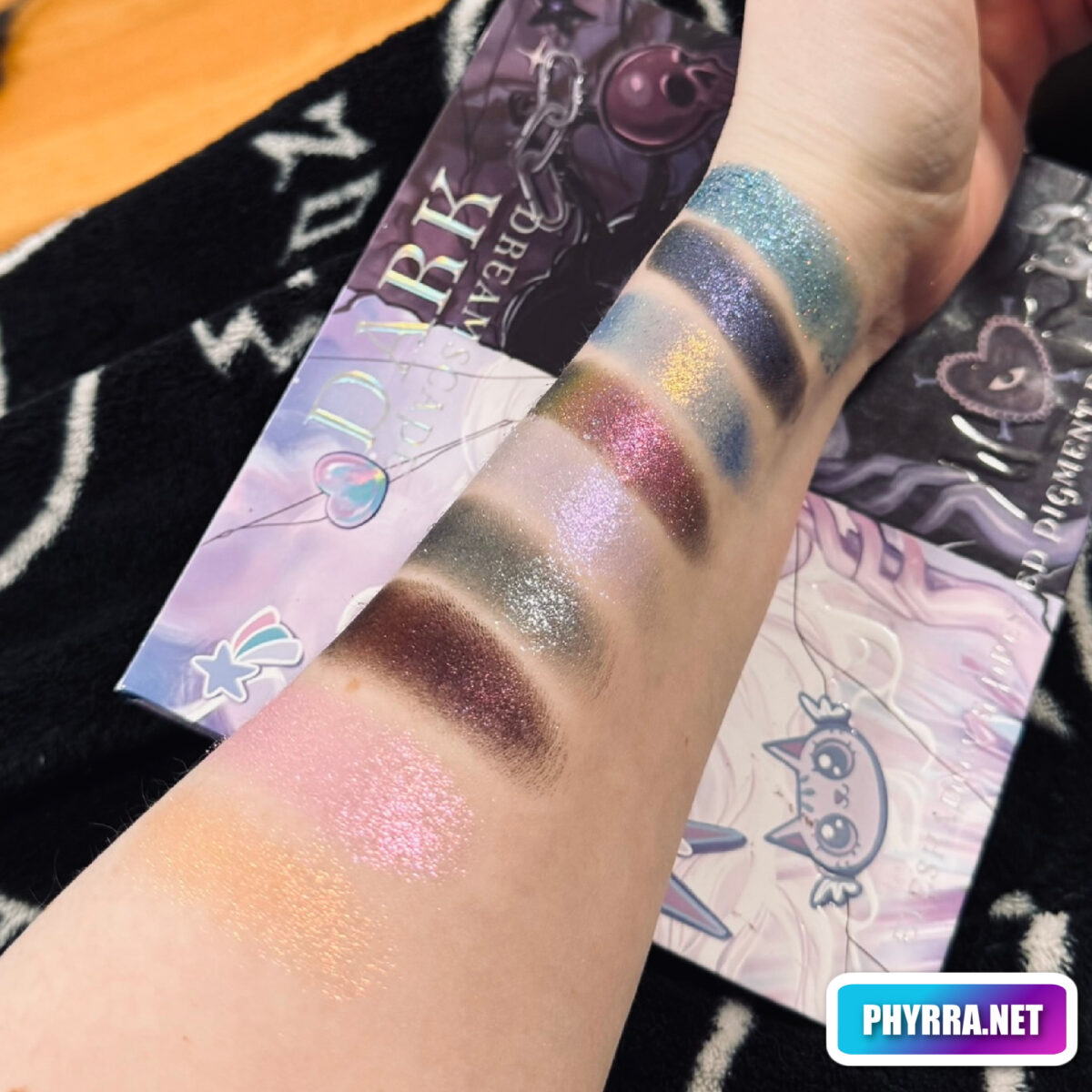 Bellabeautebar Dark Dreamscape palette multichrome, holo chrome and shimmer swatches on fair skin