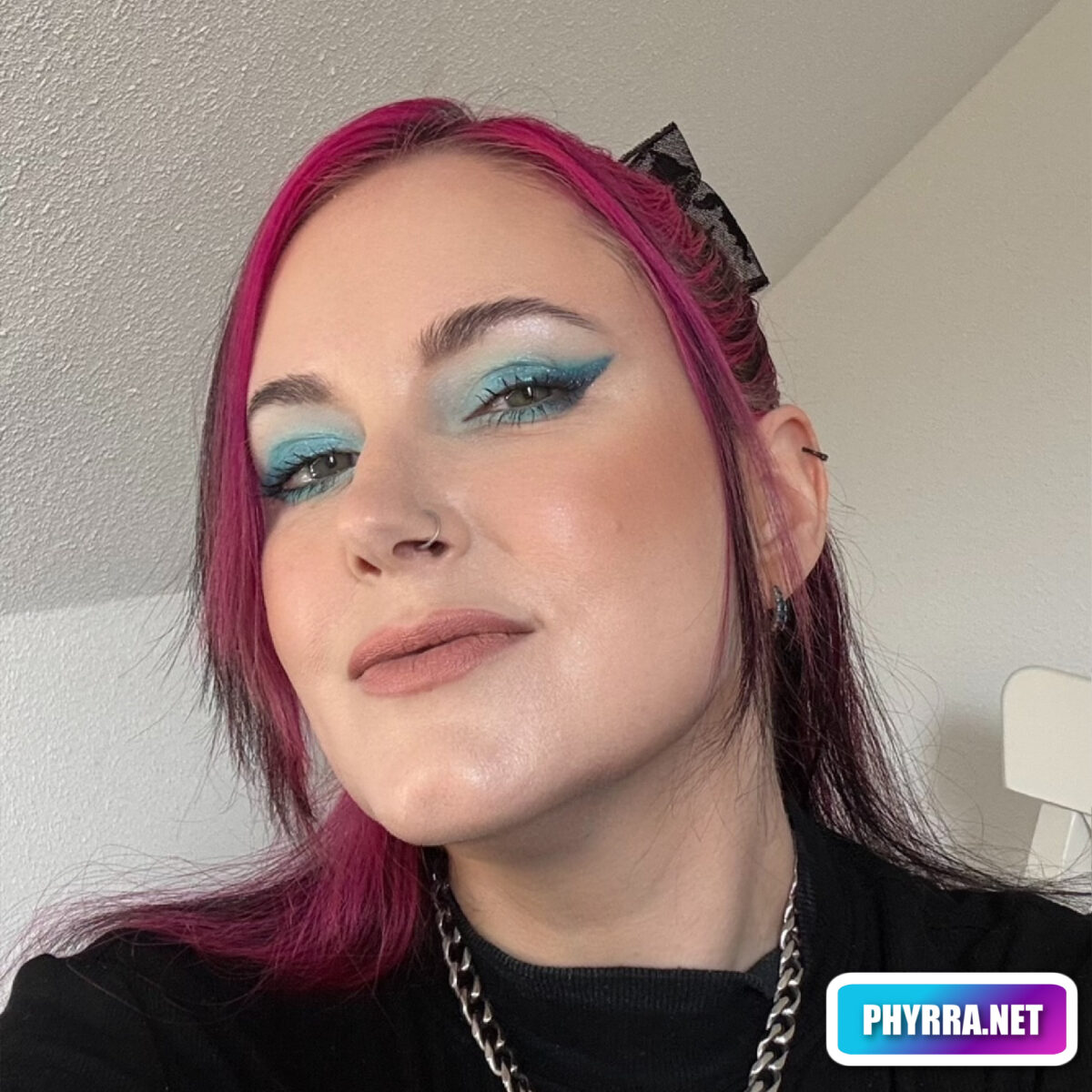 Deepset Eyes Blue Makeup Inspiration by Cordelia