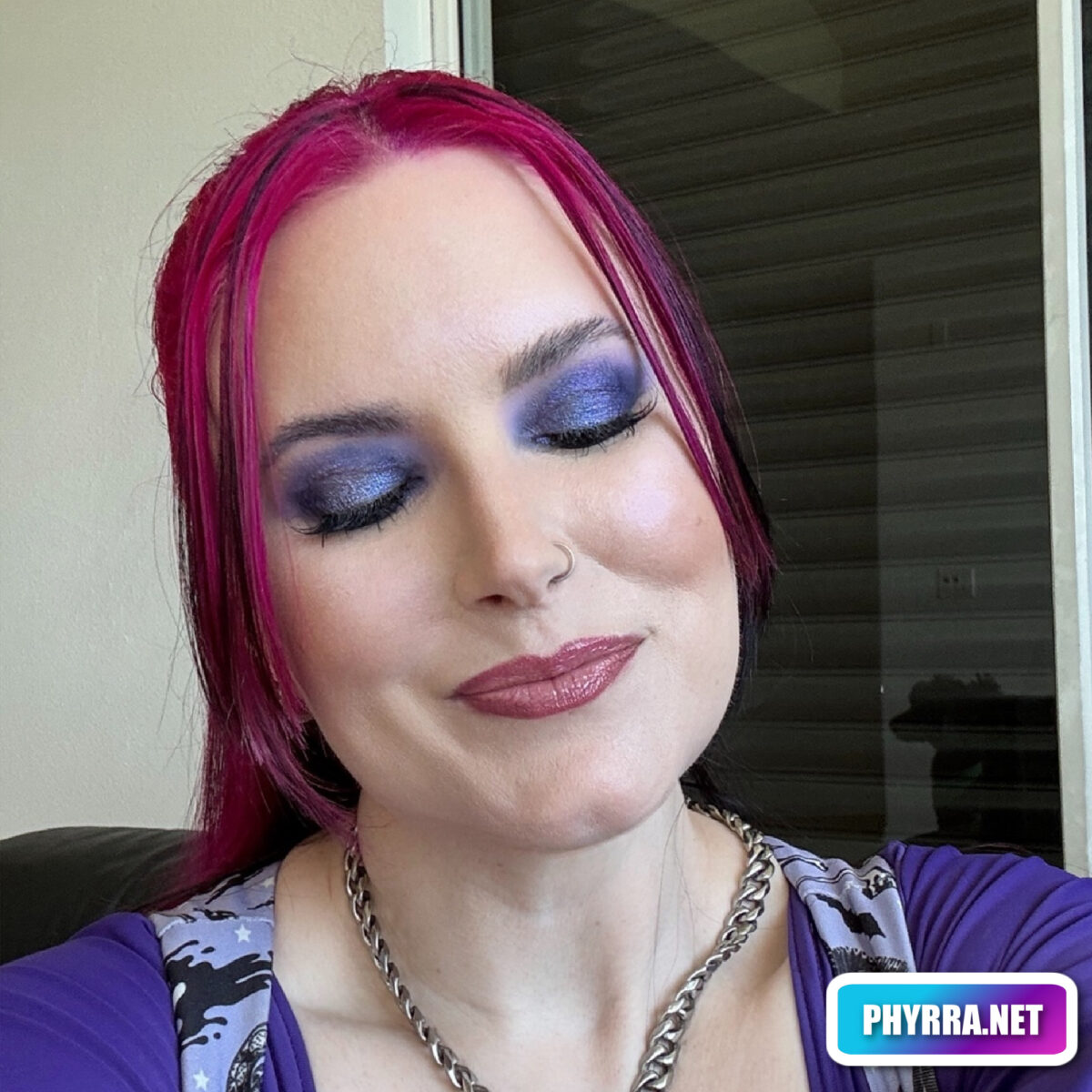 Purple Makeup Inspiration with Bellabeautebar Dark Dreamscape Palette by Cordelia Frost, indie makeup expert